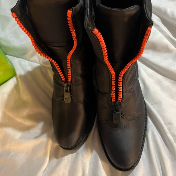 Sam Edelman Rain/Snow boots - Picture 6 of 8